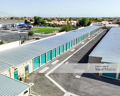 Source URL: https://cdnsc.rentcafe.com/dmslivecafe/3/1062595/1062595-1-6.jpg?width=-1&height=385&quality=80