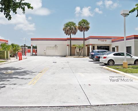 Source URL: https://cdnsc.rentcafe.com/dmslivecafe/3/1062614/1062614-1-5.jpg?width=-1&height=385&quality=80