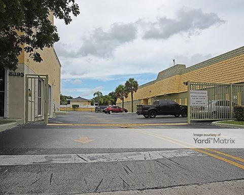 Source URL: https://cdnsc.rentcafe.com/dmslivecafe/3/1062623/1062623-1-4.jpg?width=-1&height=385&quality=80