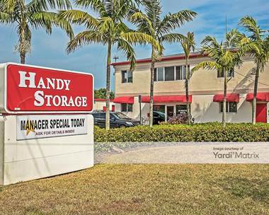 Storage Units for Rent available at 16749 SW 117th Avenue, Miami, FL 33177