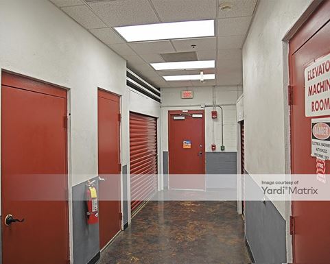 Source URL: https://cdnsc.rentcafe.com/dmslivecafe/3/1062632/1062632-1-5.jpg?width=-1&height=385&quality=80