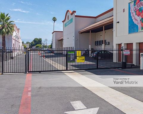 Source URL: https://cdnsc.rentcafe.com/dmslivecafe/3/1062657/1062657-1-2.jpg?width=-1&height=385&quality=80