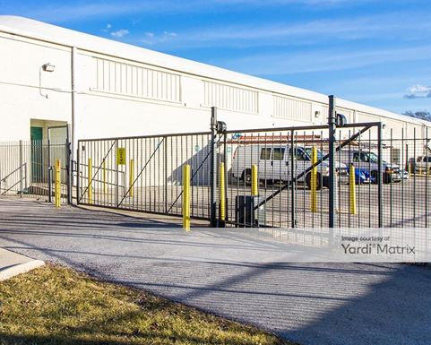 Source URL: https://cdnsc.rentcafe.com/dmslivecafe/3/1062724/1062724-1-4.jpg?width=-1&height=385&quality=80