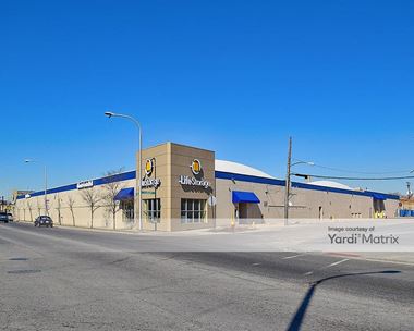 Storage Units for Rent available at 4500 West Grand Avenue, Chicago, IL 60639
