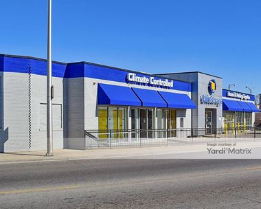 Storage Units for Rent available at 4014 West Grand Avenue, Chicago, IL 60651