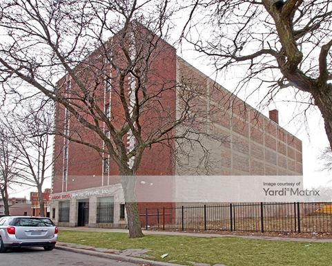 Source URL: https://cdnsc.rentcafe.com/dmslivecafe/3/1062745/1062745-1-2.jpg?width=-1&height=385&quality=80