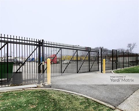 Source URL: https://cdnsc.rentcafe.com/dmslivecafe/3/1062751/1062751-1-3.jpg?width=-1&height=385&quality=80