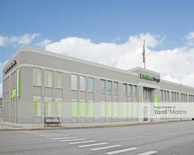 Storage Units for Rent available at 1301 South Cicero Avenue, Cicero, IL 60804