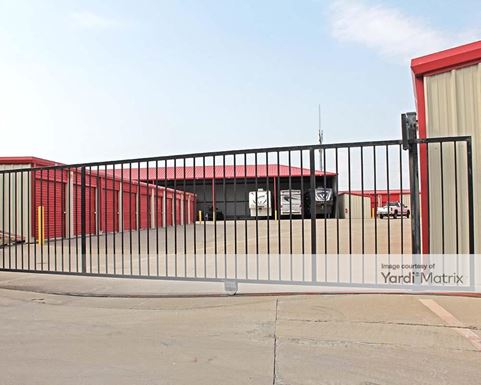 Source URL: https://cdnsc.rentcafe.com/dmslivecafe/3/1062763/1062763-1-3.jpg?width=-1&height=385&quality=80