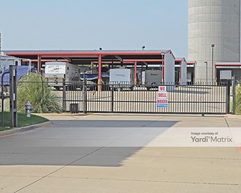 Source URL: https://cdnsc.rentcafe.com/dmslivecafe/3/1062767/1062767-1-2.jpg?width=-1&height=385&quality=80