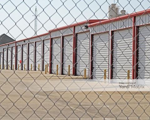 Source URL: https://cdnsc.rentcafe.com/dmslivecafe/3/1062767/1062767-1-3.jpg?width=-1&height=385&quality=80