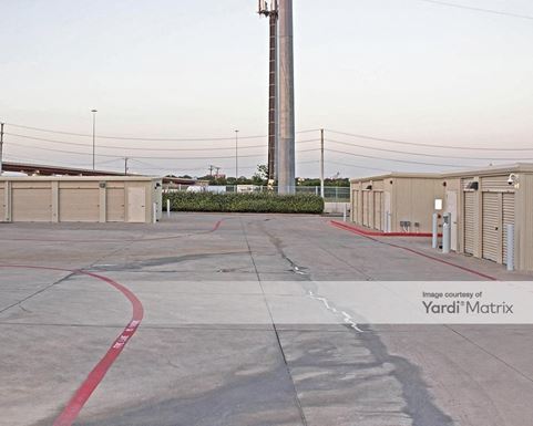 Source URL: https://cdnsc.rentcafe.com/dmslivecafe/3/1062771/1062771-1-4.jpg?width=-1&height=385&quality=80