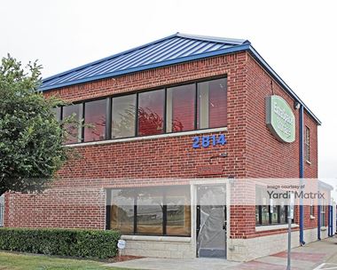 Storage Units for Rent available at 2814 South Walton Walker Blvd, Dallas, TX 75211