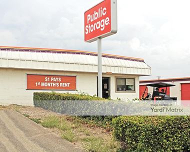 Storage Units for Rent available at 732 South Cedar Ridge Drive, Duncanville, TX 75137