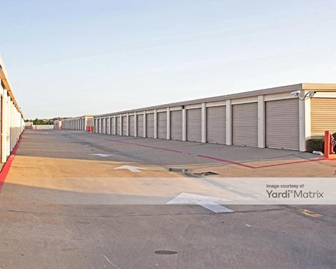 Source URL: https://cdnsc.rentcafe.com/dmslivecafe/3/1062784/1062784-1-2.jpg?width=-1&height=385&quality=80