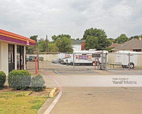 Source URL: https://cdnsc.rentcafe.com/dmslivecafe/3/1062785/1062785-1-3.jpg?width=-1&height=385&quality=80