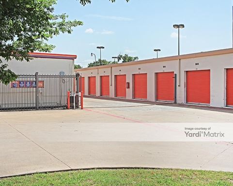 Source URL: https://cdnsc.rentcafe.com/dmslivecafe/3/1062786/1062786-1-2.jpg?width=-1&height=385&quality=80