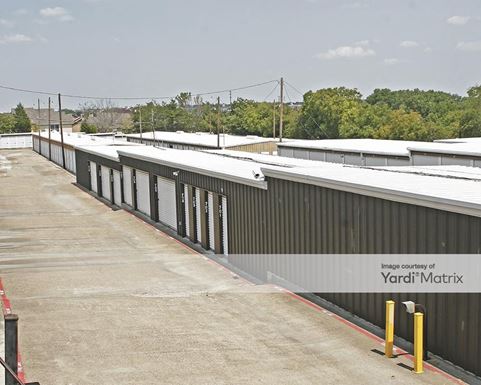 Source URL: https://cdnsc.rentcafe.com/dmslivecafe/3/1062800/1062800-1-3.jpg?width=-1&height=385&quality=80