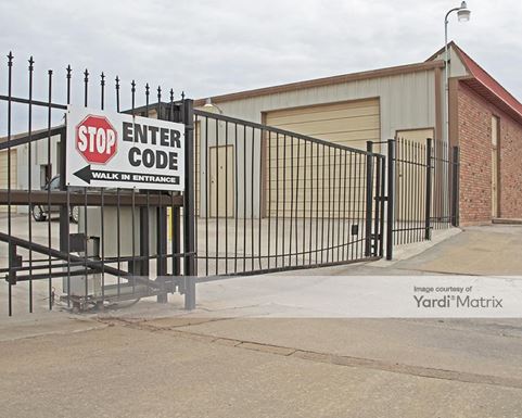 Source URL: https://cdnsc.rentcafe.com/dmslivecafe/3/1062804/1062804-1-2.jpg?width=-1&height=385&quality=80