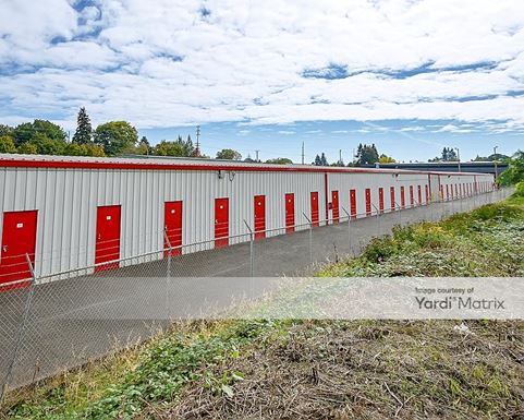 Source URL: https://cdnsc.rentcafe.com/dmslivecafe/3/1062834/1062834-1-5.jpg?width=-1&height=385&quality=80