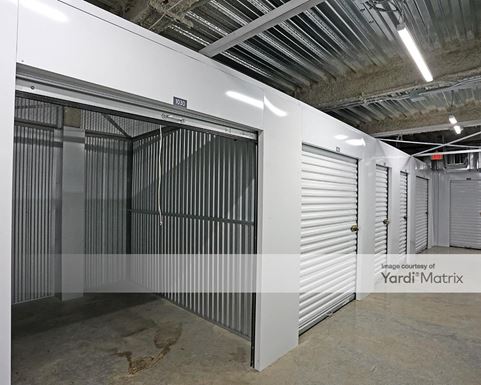 Source URL: https://cdnsc.rentcafe.com/dmslivecafe/3/1062846/1062846-1-5.jpg?width=-1&height=385&quality=80