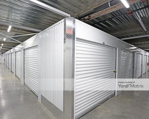 Source URL: https://cdnsc.rentcafe.com/dmslivecafe/3/1062846/1062846-1-6.jpg?width=-1&height=385&quality=80