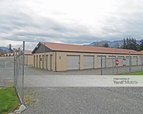 Source URL: https://cdnsc.rentcafe.com/dmslivecafe/3/1062903/1062903-1-4.jpg?width=-1&height=385&quality=80