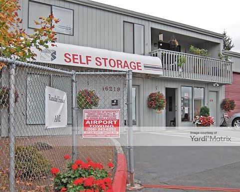 Source URL: https://cdnsc.rentcafe.com/dmslivecafe/3/1062908/1062908-1-2.jpg?width=-1&height=385&quality=80