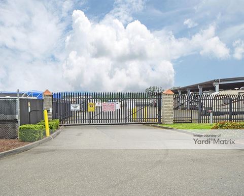 Source URL: https://cdnsc.rentcafe.com/dmslivecafe/3/1062922/1062922-1-5.jpg?width=-1&height=385&quality=80