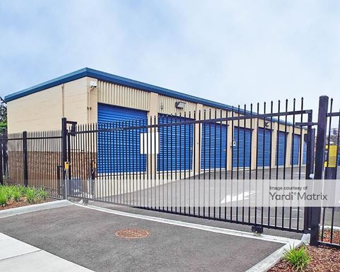 Source URL: https://cdnsc.rentcafe.com/dmslivecafe/3/1062956/1062956-1-5.jpg?width=-1&height=385&quality=80