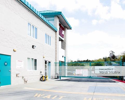 Source URL: https://cdnsc.rentcafe.com/dmslivecafe/3/1062984/1062984-1-2.jpg?width=-1&height=385&quality=80