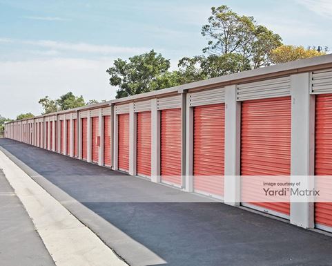 Source URL: https://cdnsc.rentcafe.com/dmslivecafe/3/1062987/1062987-1-4.jpg?width=-1&height=385&quality=80