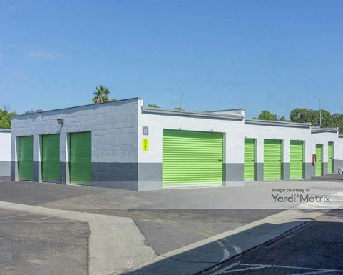 Source URL: https://cdnsc.rentcafe.com/dmslivecafe/3/1062999/1062999-1-4.jpg?width=-1&height=385&quality=80