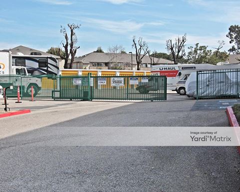 Source URL: https://cdnsc.rentcafe.com/dmslivecafe/3/1063006/1063006-1-4.jpg?width=-1&height=385&quality=80