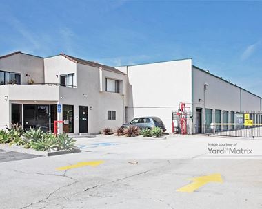 Storage Units for Rent available at 7471 Warner Avenue, Huntington Beach, CA 92647