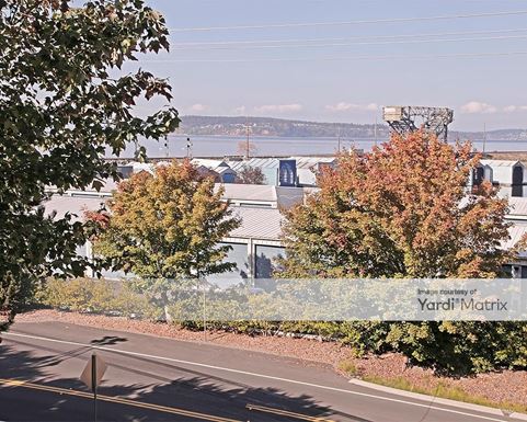 Source URL: https://cdnsc.rentcafe.com/dmslivecafe/3/1063052/1063052-1-5.jpg?width=-1&height=385&quality=80