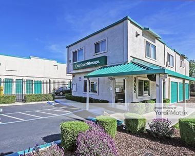 Storage Units for Rent available at 3722 Old Santa Rita Road, Pleasanton, CA 94588