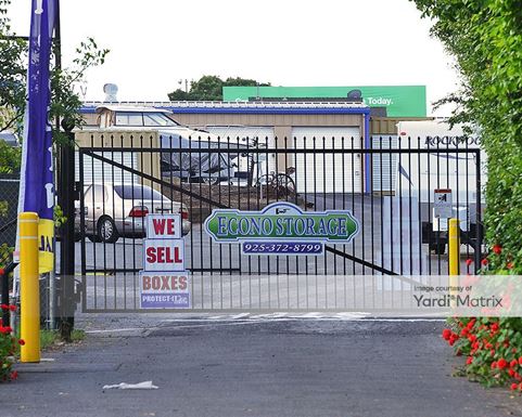 Source URL: https://cdnsc.rentcafe.com/dmslivecafe/3/1063087/1063087-1-2.jpg?width=-1&height=385&quality=80