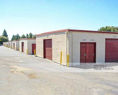Storage Units for Rent available at 26869 Mission Blvd, Hayward, CA 94544