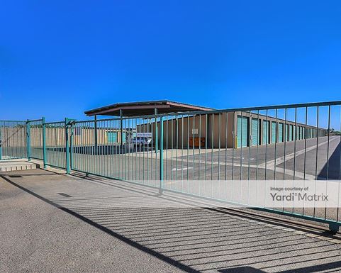 Source URL: https://cdnsc.rentcafe.com/dmslivecafe/3/1063093/1063093-1-5.jpg?width=-1&height=385&quality=80