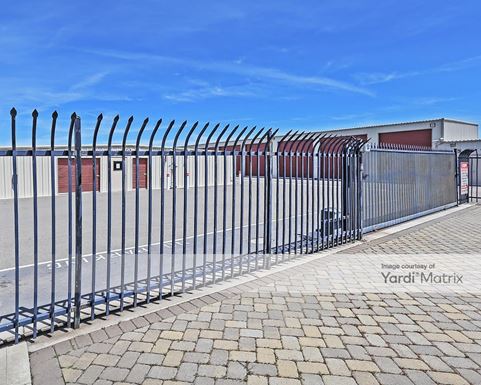 Source URL: https://cdnsc.rentcafe.com/dmslivecafe/3/1063095/1063095-1-4.jpg?width=-1&height=385&quality=80