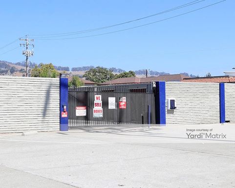 Source URL: https://cdnsc.rentcafe.com/dmslivecafe/3/1063098/1063098-1-4.jpg?width=-1&height=385&quality=80