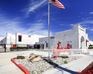 Storage Units for Rent available at 586 Stockton Avenue, San Jose, CA 95126