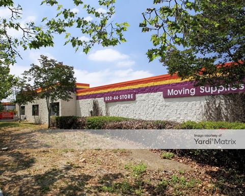 Source URL: https://cdnsc.rentcafe.com/dmslivecafe/3/1063123/1063123-1-2.jpg?width=-1&height=385&quality=80