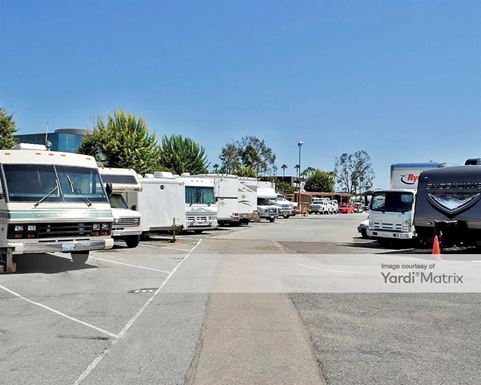 Source URL: https://cdnsc.rentcafe.com/dmslivecafe/3/1063174/1063174-1-4.jpg?width=-1&height=385&quality=80