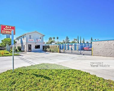 Storage Units for Rent available at 4391 Irwindale Avenue, Irwindale, CA 91706