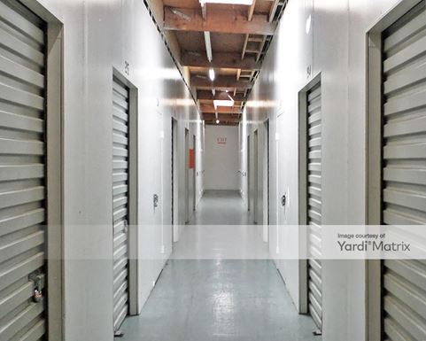 Source URL: https://cdnsc.rentcafe.com/dmslivecafe/3/1063199/1063199-1-4.jpg?width=-1&height=385&quality=80