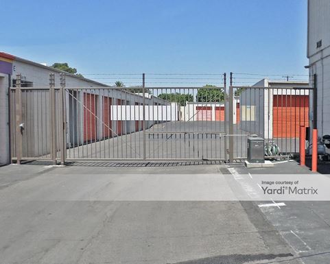 Source URL: https://cdnsc.rentcafe.com/dmslivecafe/3/1063207/1063207-1-3.jpg?width=-1&height=385&quality=80