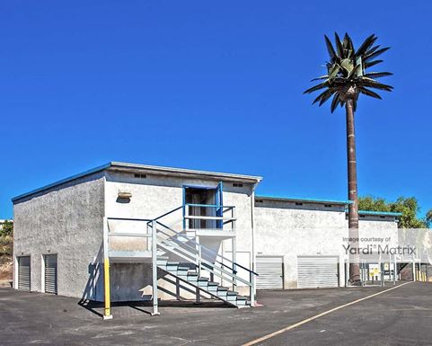 Laurel Canyon Self Storage - 10864 Laurel Canyon Blvd, San Fernando, CA