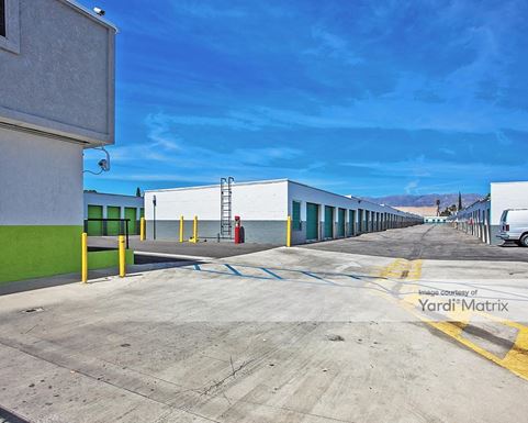 Source URL: https://cdnsc.rentcafe.com/dmslivecafe/3/1063228/1063228-1-2.jpg?width=-1&height=385&quality=80